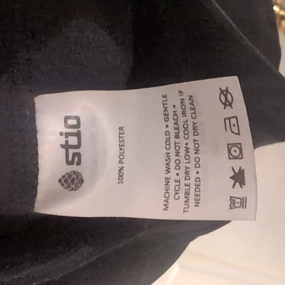 Stio Large Pullover - Picture 5 of 5